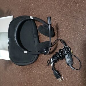 Jabra UC Voice 550 MS Mono Black Duo Wired Headset.  HSC011